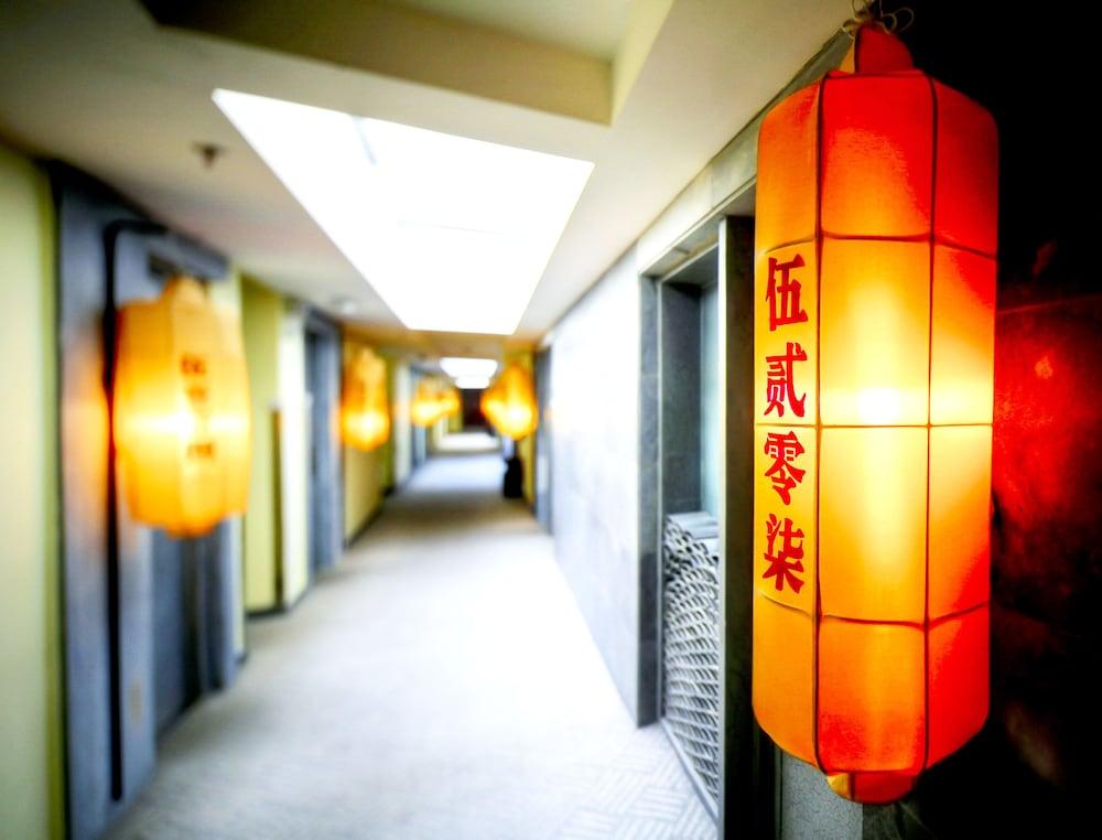 China Community Culture & Art Hotel Циндао Екстериор снимка