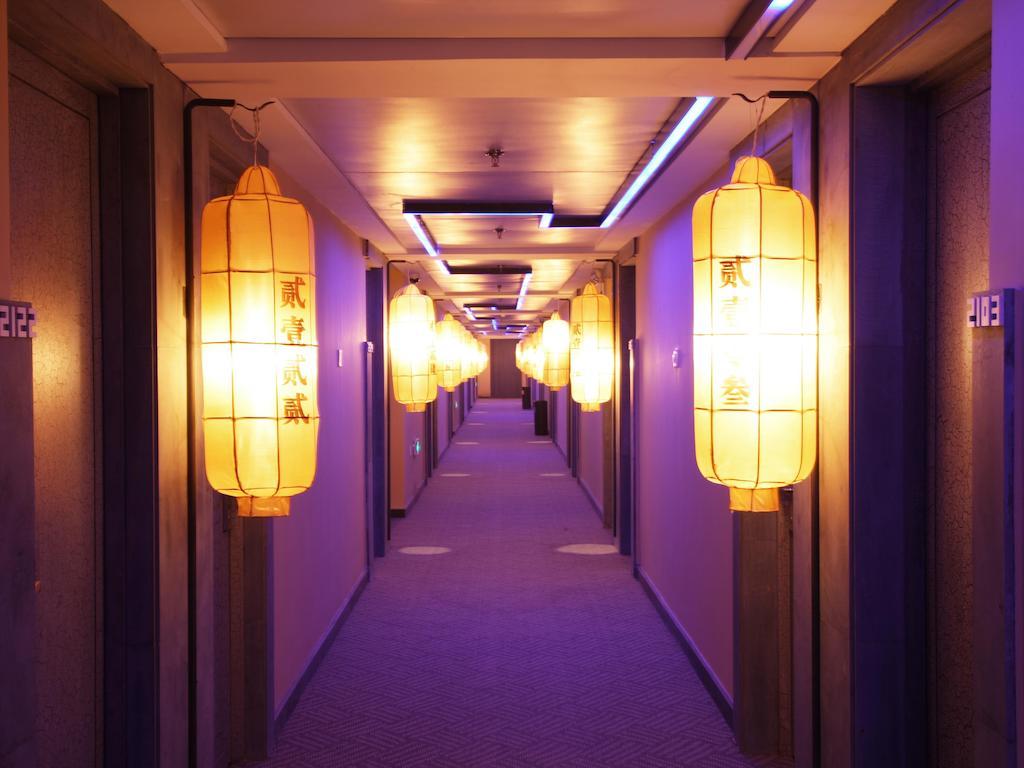 China Community Culture & Art Hotel Циндао Екстериор снимка