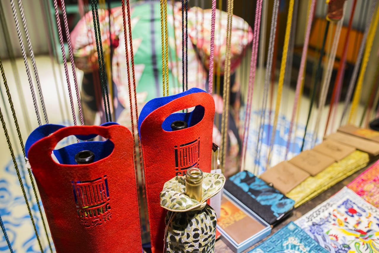 China Community Culture & Art Hotel Циндао Екстериор снимка