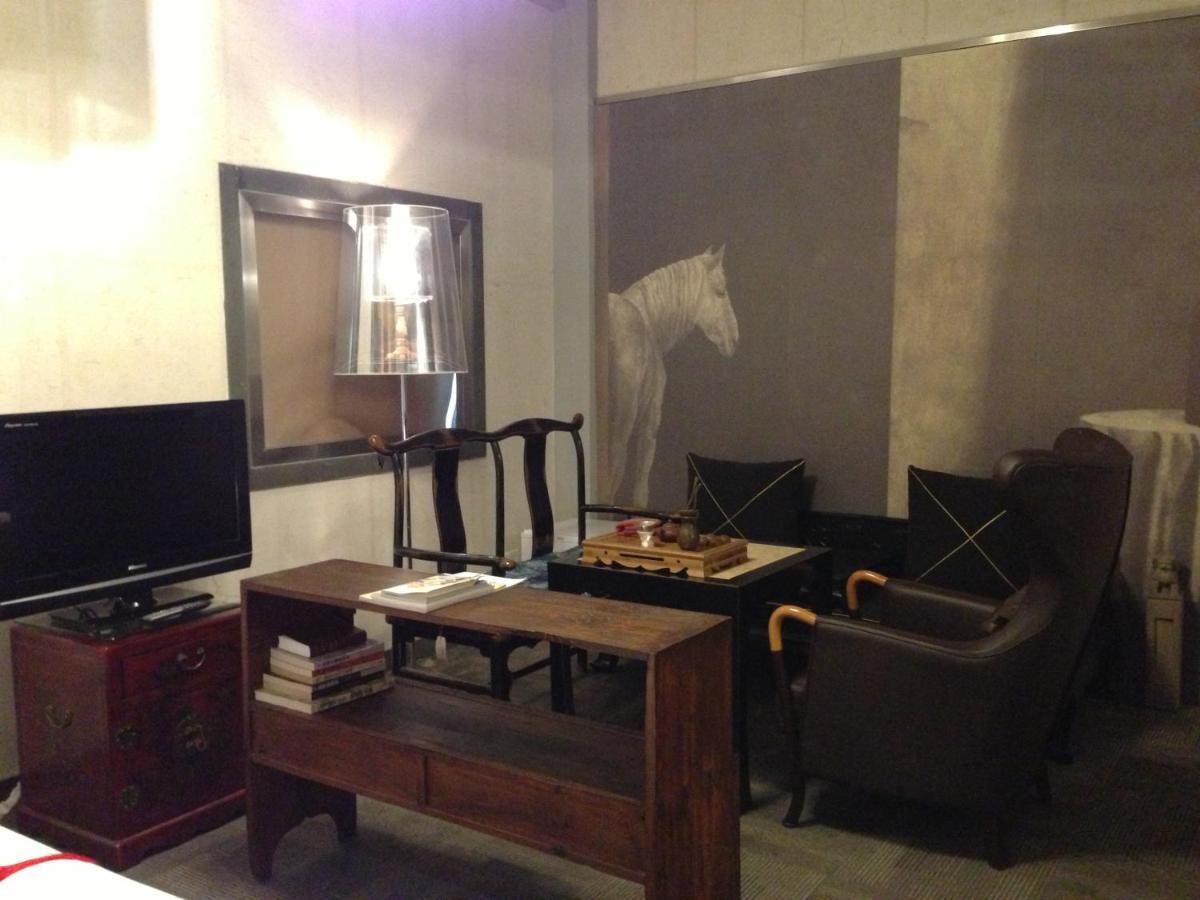 China Community Culture & Art Hotel Циндао Екстериор снимка